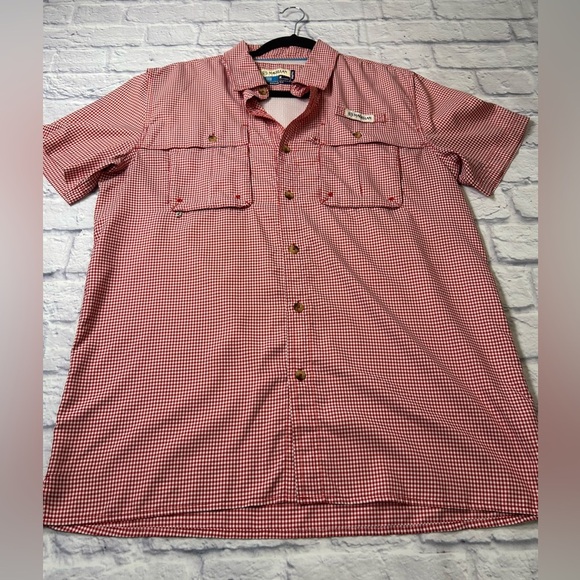 Magellan Outdoors Men's Red Gingham Fisherman Gear, Angler Fit Short Sleeve. - Picture 5 of 7